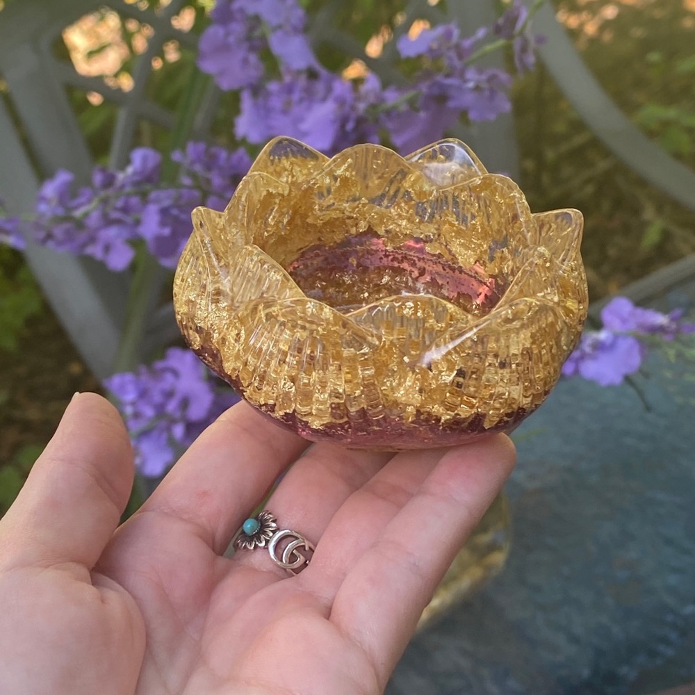 Gold Decorative Lotus Jewelry Dish /Candle Holder - Picture 3 of 14